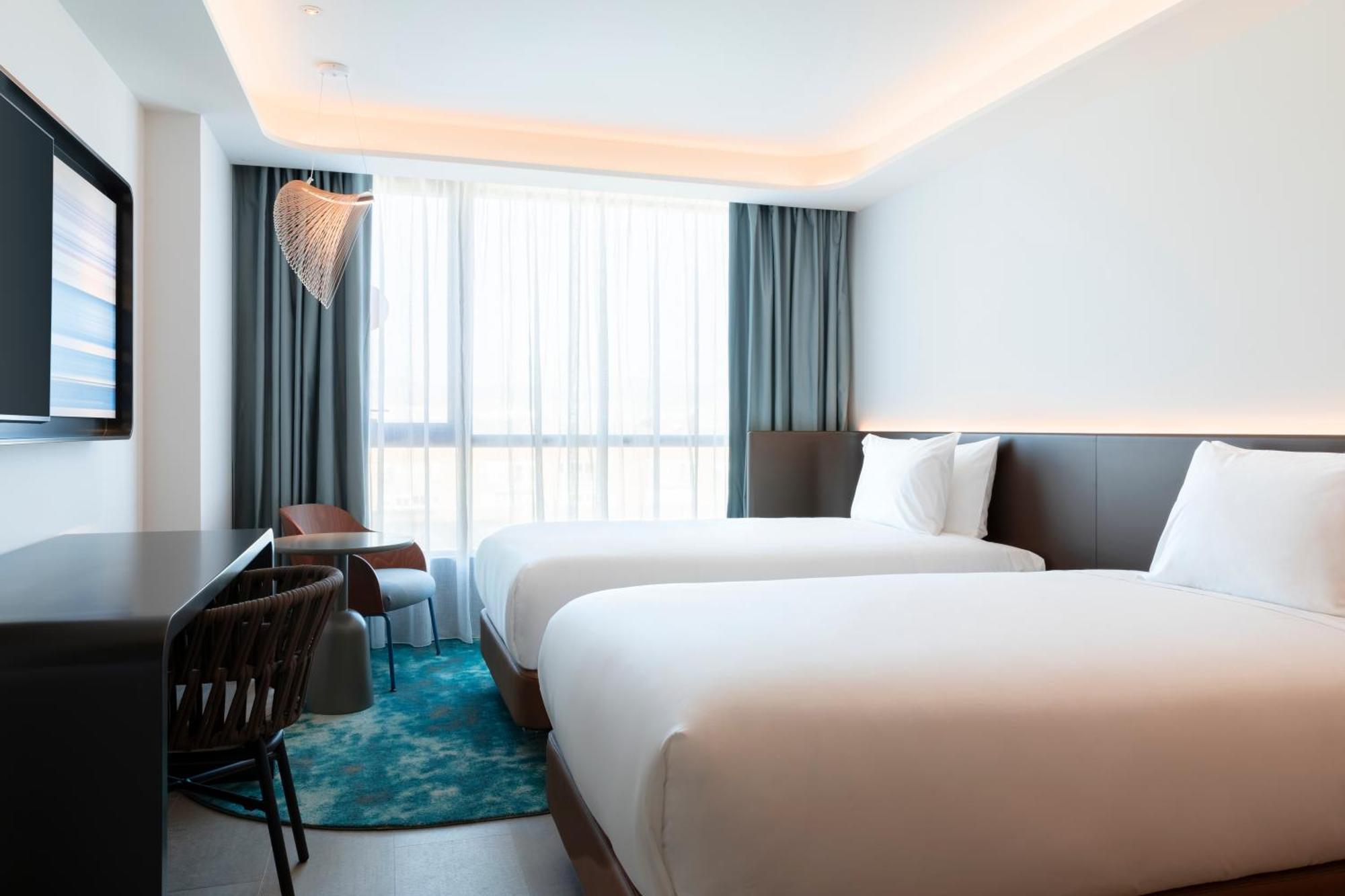 Labtwentytwo Barcelona, A Tribute Portfolio Hotel By Marriott Экстерьер фото