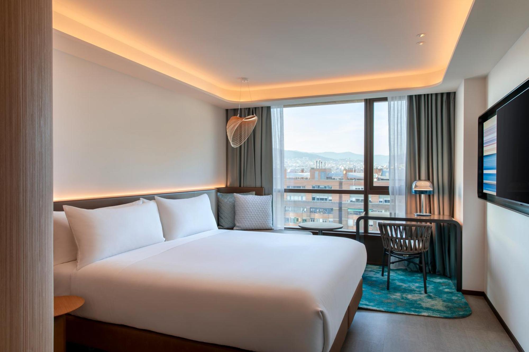 Labtwentytwo Barcelona, A Tribute Portfolio Hotel By Marriott Экстерьер фото