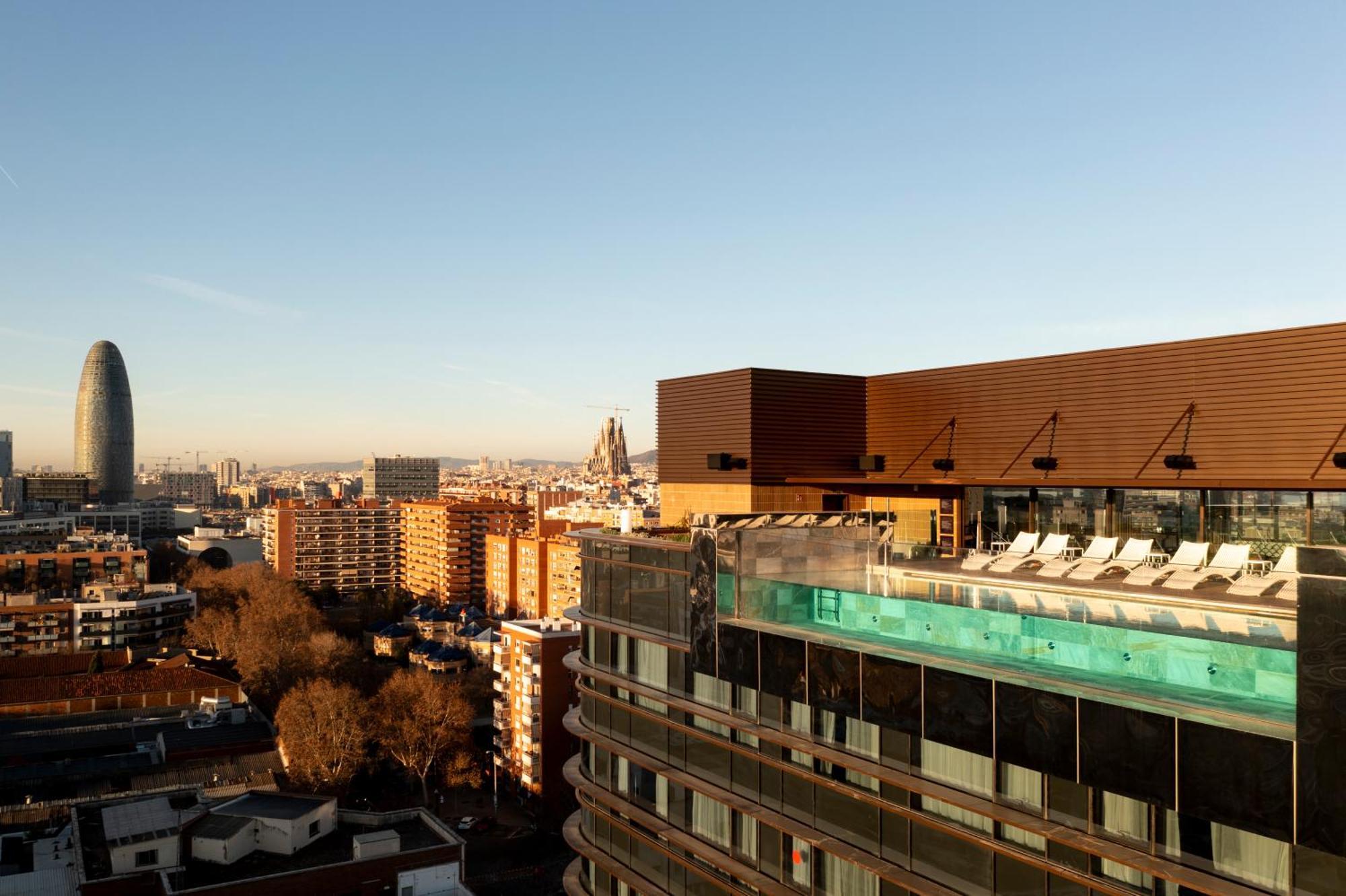 Labtwentytwo Barcelona, A Tribute Portfolio Hotel By Marriott Экстерьер фото