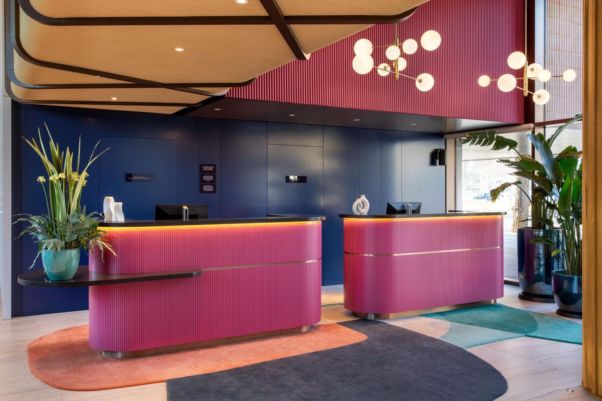 Labtwentytwo Barcelona, A Tribute Portfolio Hotel By Marriott Экстерьер фото