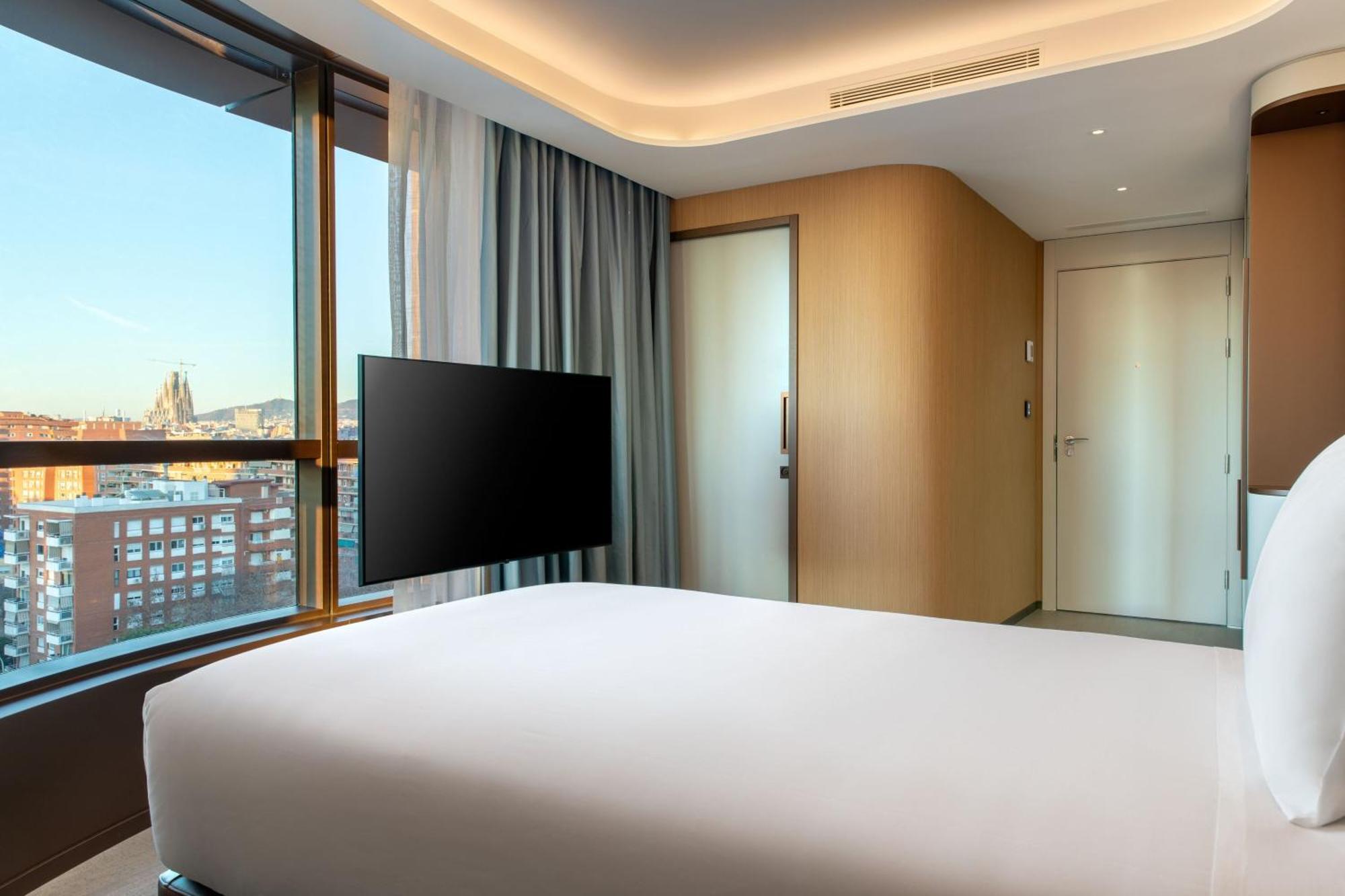 Labtwentytwo Barcelona, A Tribute Portfolio Hotel By Marriott Экстерьер фото