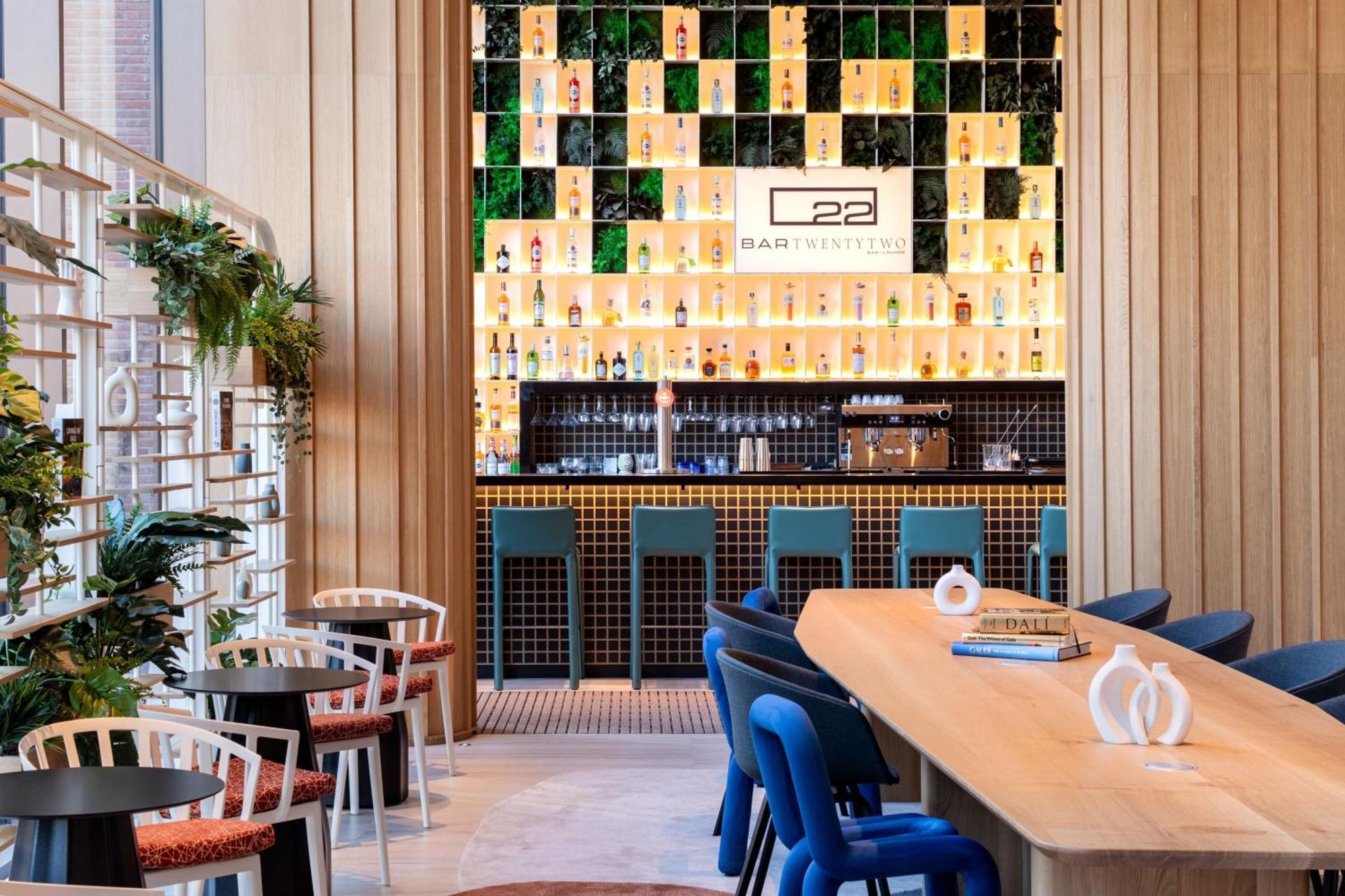 Labtwentytwo Barcelona, A Tribute Portfolio Hotel By Marriott Экстерьер фото