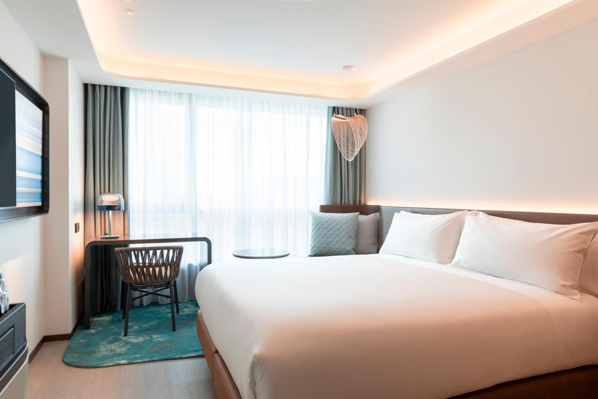 Labtwentytwo Barcelona, A Tribute Portfolio Hotel By Marriott Экстерьер фото